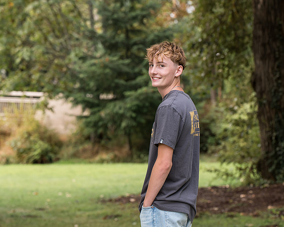 Twins HS senior 2025 gallery (206 of 252)