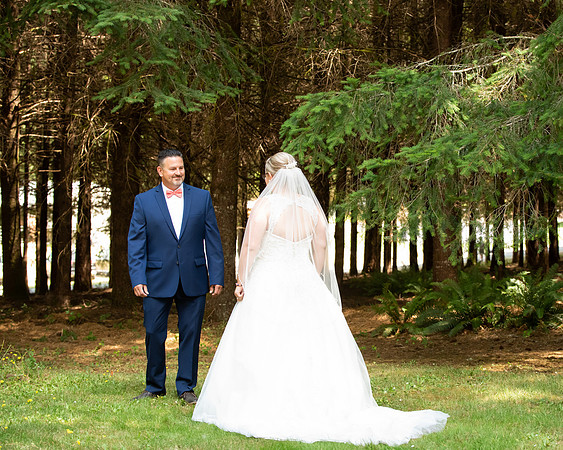 Jaclyn and Michael sneak peeks-30