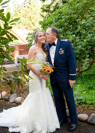 Central Oregon Wedding Photographer