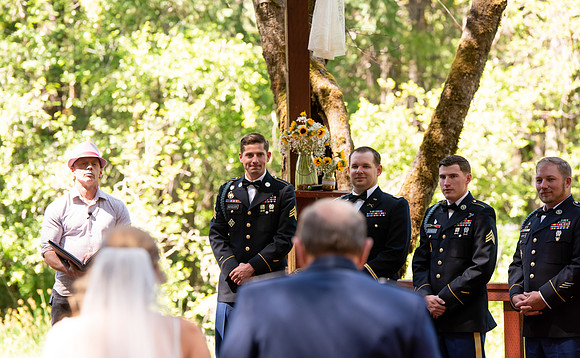 Central Oregon Wedding Photographer