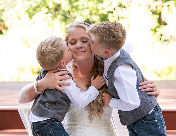 Central Oregon Wedding Photographer