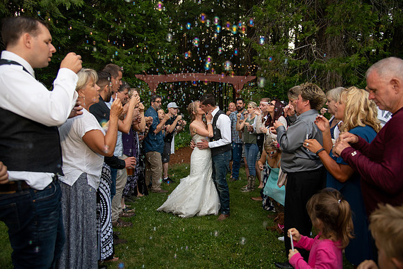 Central Oregon Wedding Photographer