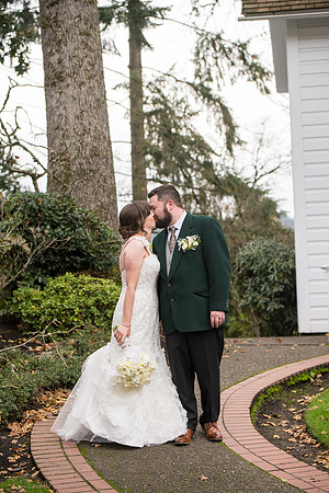 Oregon wedding photographer
