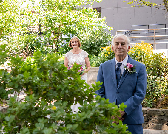 Arthur and Debra wedding day sneak peeks-30