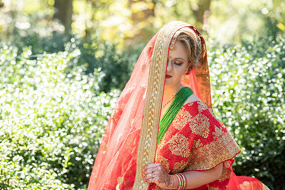 Binod and Elizabeth (168)