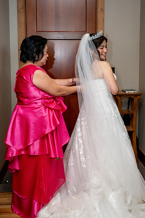 Dean and Julie wedding day sneak peeks (15)