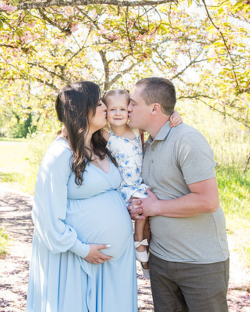 Cassandra and Matthew maternity (2)