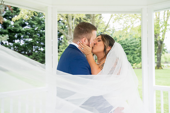 Brian and Rachel sneak peek gallery-205