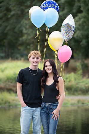 Twins HS senior 2025 gallery (5 of 252)