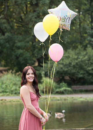 Twins HS senior 2025 gallery (42 of 252)