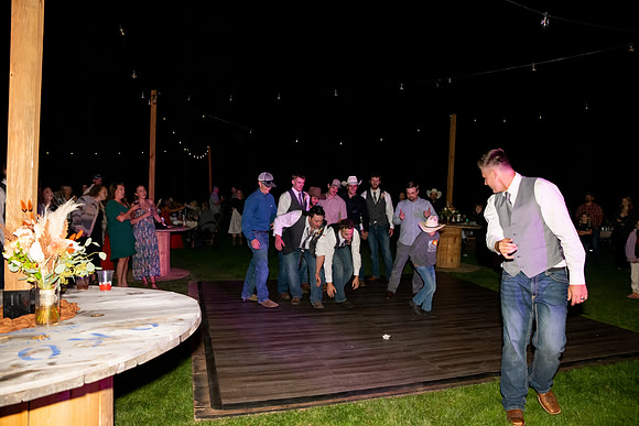 Oregon wedding photographer