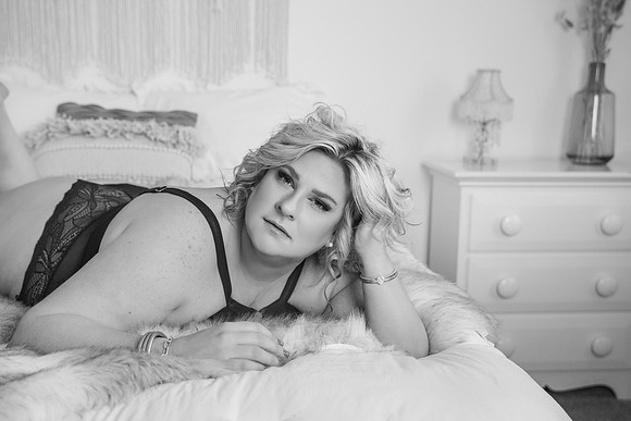 Oregon Boudoir Photographer (1)