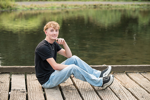 Twins HS senior 2025 gallery (24 of 252)