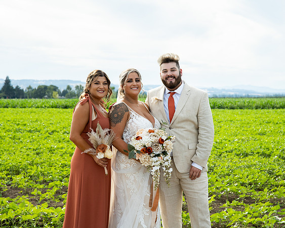 Oregon wedding photographer