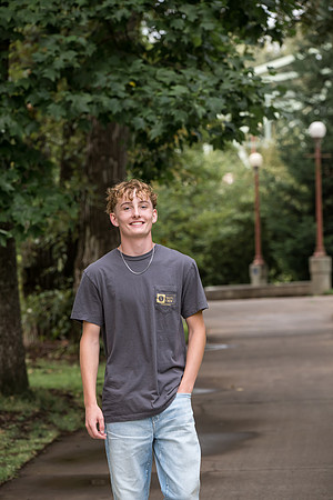 Twins HS senior 2025 gallery (201 of 252)