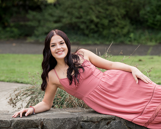 Twins HS senior 2025 gallery (137 of 252)