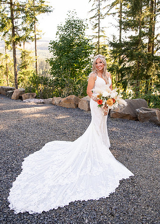 Oregon wedding photographer