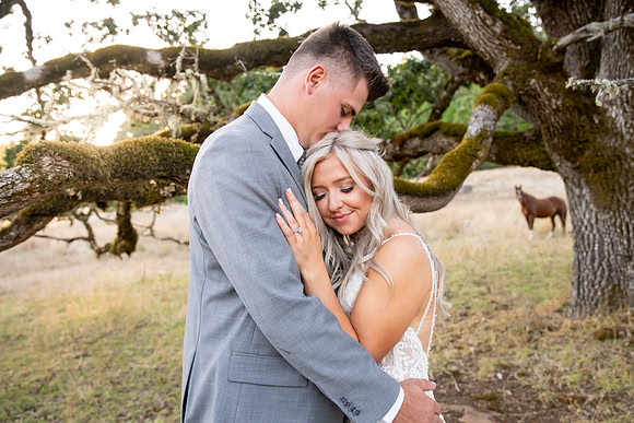 Oregon wedding photographer