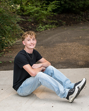 Twins HS senior 2025 gallery (81 of 252)