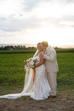 Oregon wedding photographer