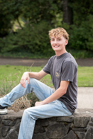 Twins HS senior 2025 gallery (124 of 252)