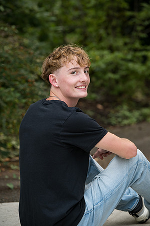 Twins HS senior 2025 gallery (91 of 252)