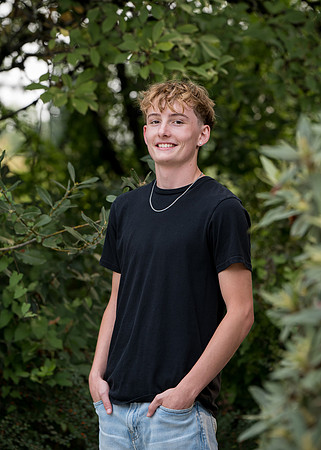Twins HS senior 2025 gallery (74 of 252)