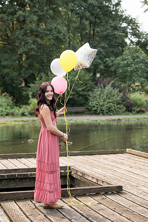 Twins HS senior 2025 gallery (44 of 252)