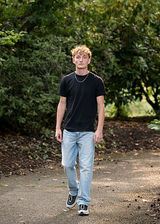 Twins HS senior 2025 gallery (61 of 252)