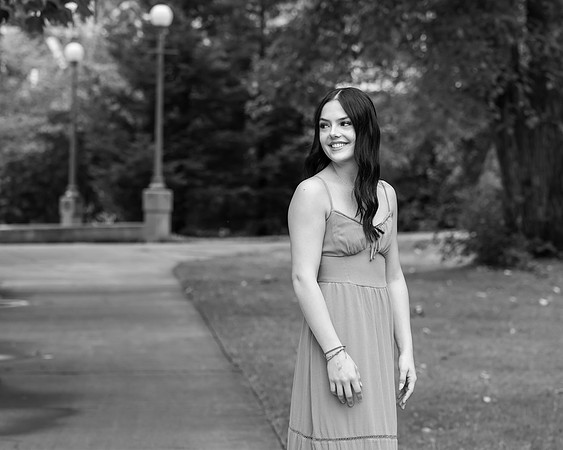 Twins HS senior 2025 gallery (176 of 252)
