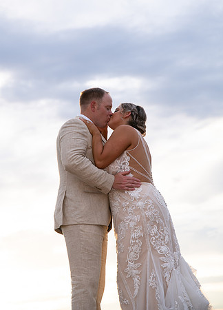 Oregon wedding photographer