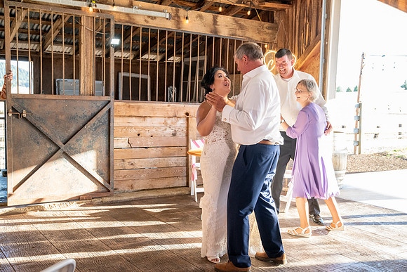 Colby and Tricia's wedding day sneak peeks (78 of 108)