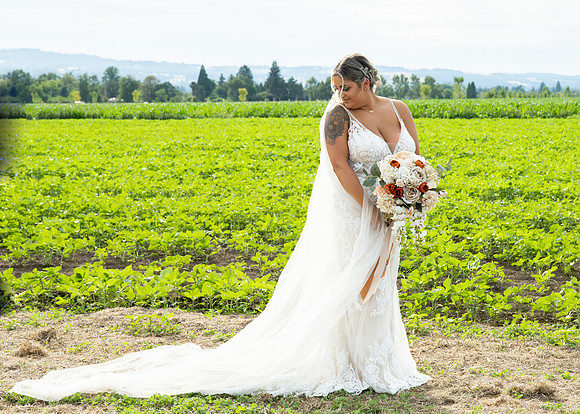 Oregon wedding photographer